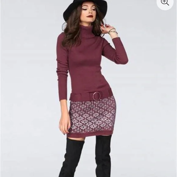 Venus sweater dress. Maroon, low belted waist, retro vibe, sexy. Venus sweater dress. Maroon, low belted waist, retro vibe, sexy.